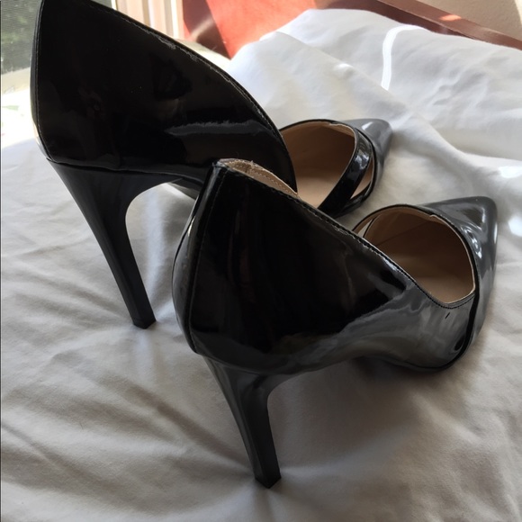 Never worn Qupid Black Heels - Picture 3 of 5